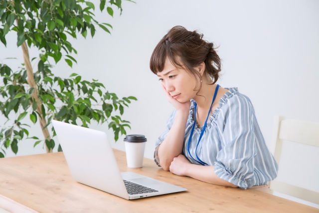 副業で簡単に稼ぐことはできない!2030年に向けての正しい副業の選び方と副業をする上で重要な2つの考え方